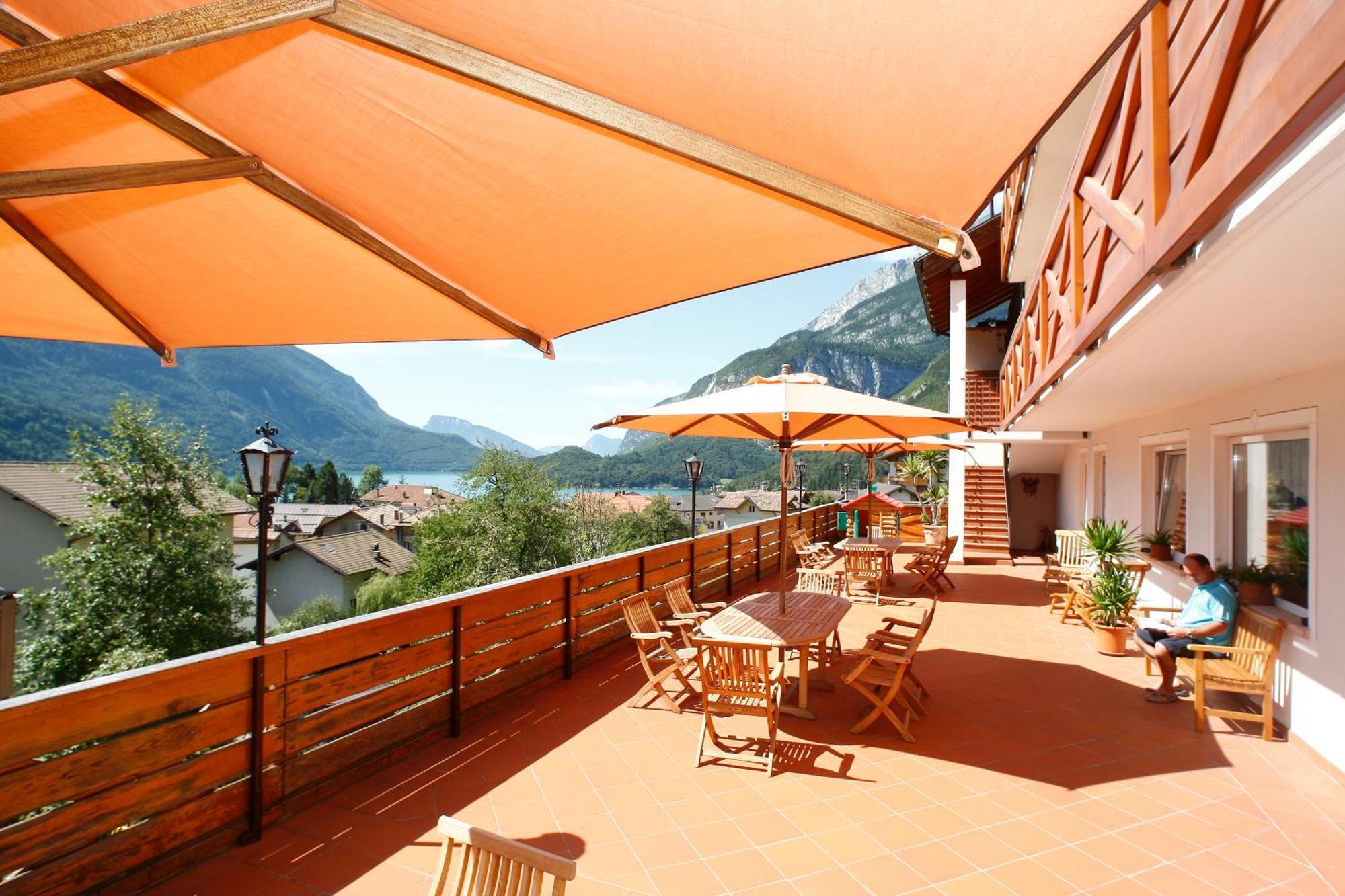 מולבנו Hotel Garni Villanova מראה חיצוני תמונה