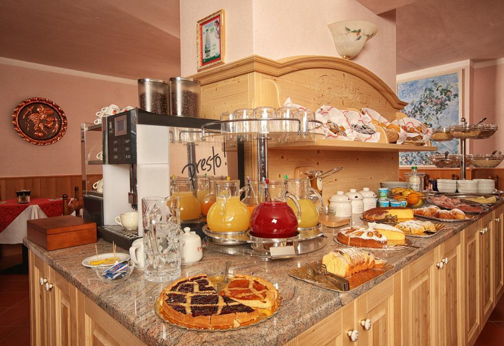 מולבנו Hotel Garni Villanova מראה חיצוני תמונה